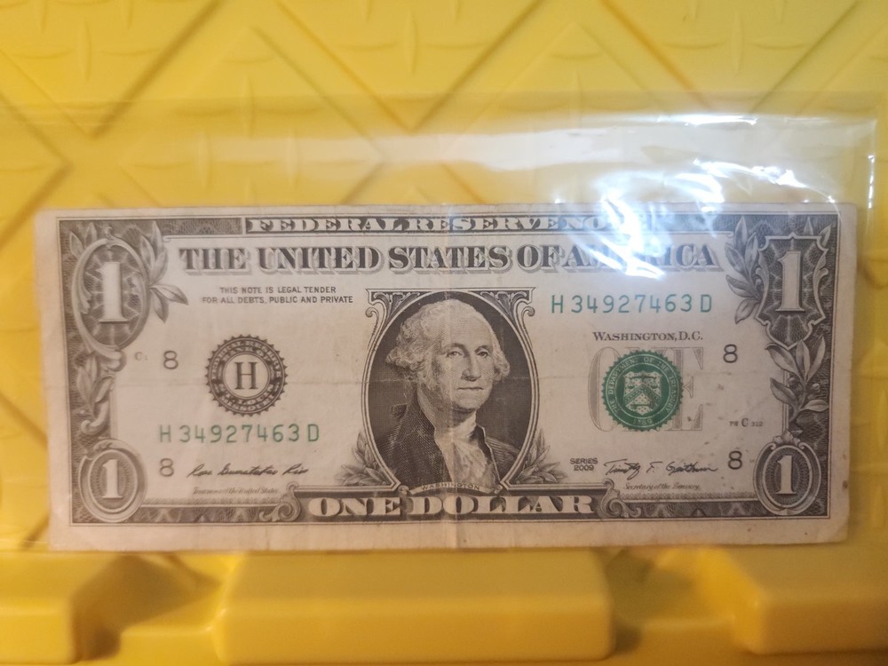 Error 2009  MIS-CUT FEDERAL RESERVE $1 NOTE
