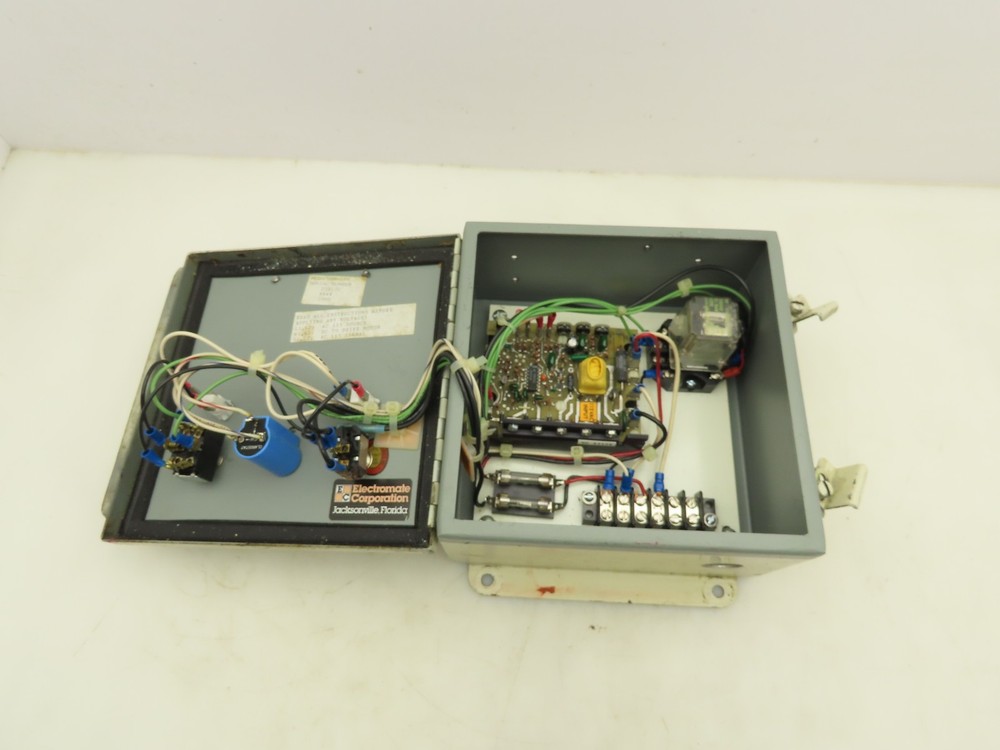 Extron 180-11B Solid State DC Motor Variable Speed 90VDC 1/8HP Control Panel