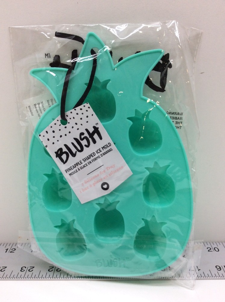 Blush Pineapple Shaped Flexible Silicone Ice Cube