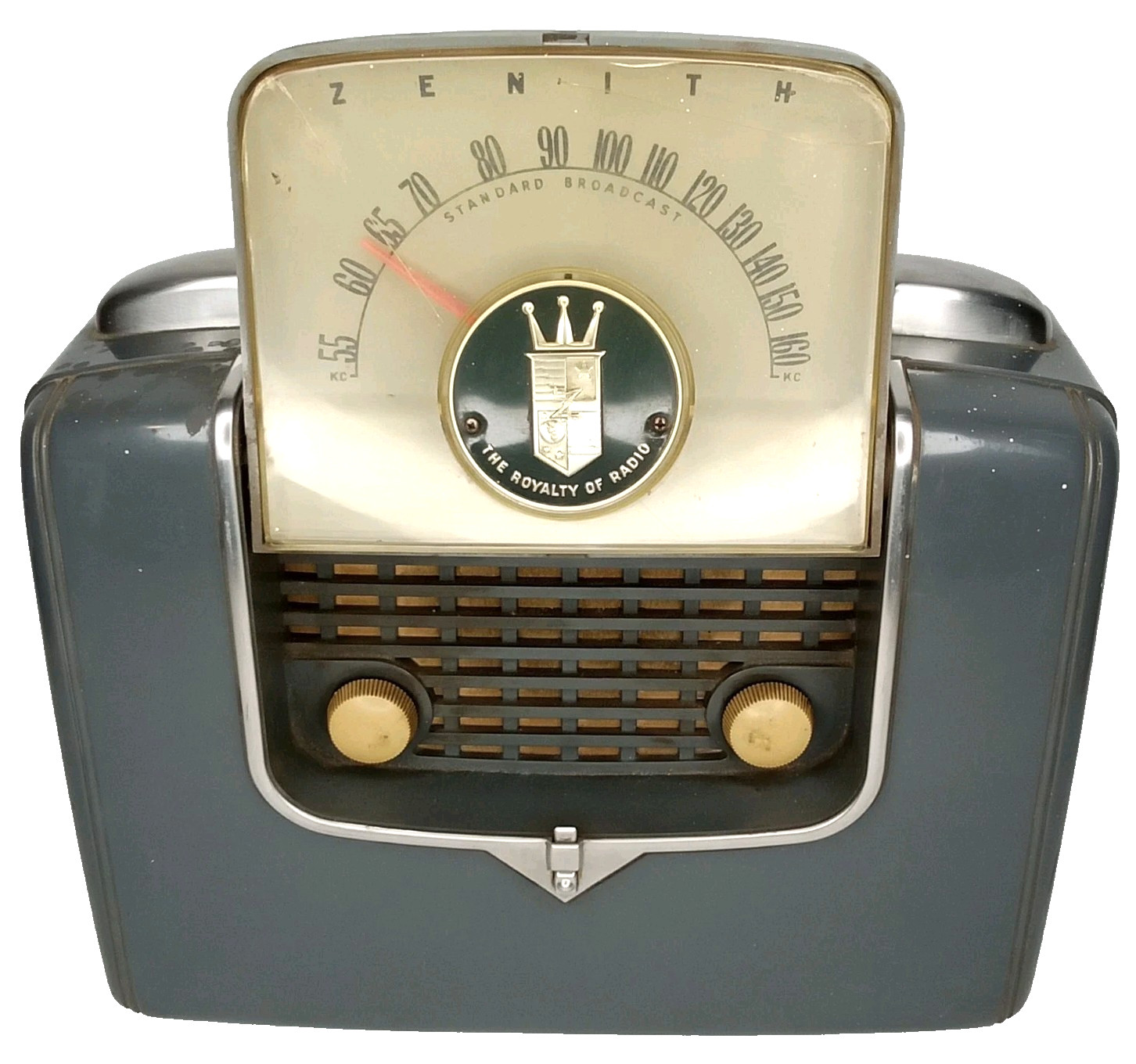 WWII Era Bakelite Portable AM Radio Zenith Tip-Top Holiday Gray 1940s