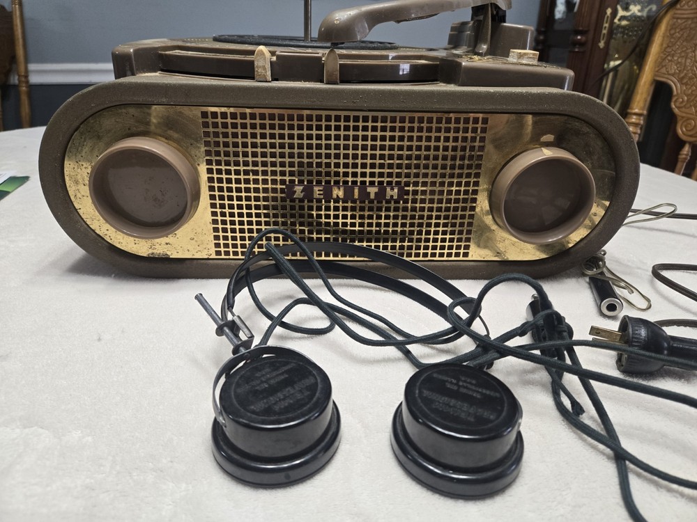 Vtg 1954 Zenith Cobra-Matic Stroboscope Record Player