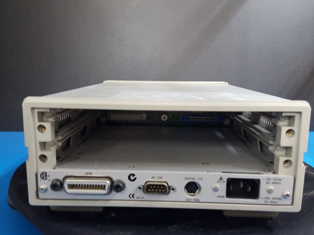 Agilent 3499B: Switch / Control System Main Frame, AS-IS (1054)