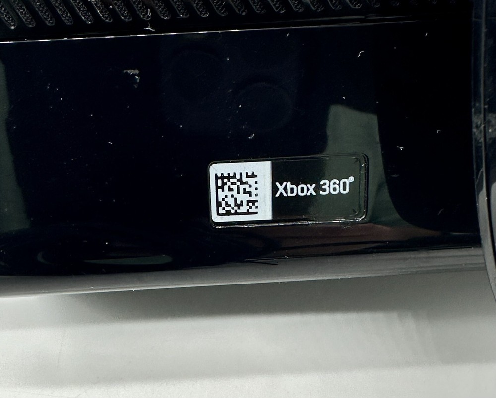 "Microsoft Xbox 360 Kinect Sensor Model 1414 - Motion Tracking, Voice Control.