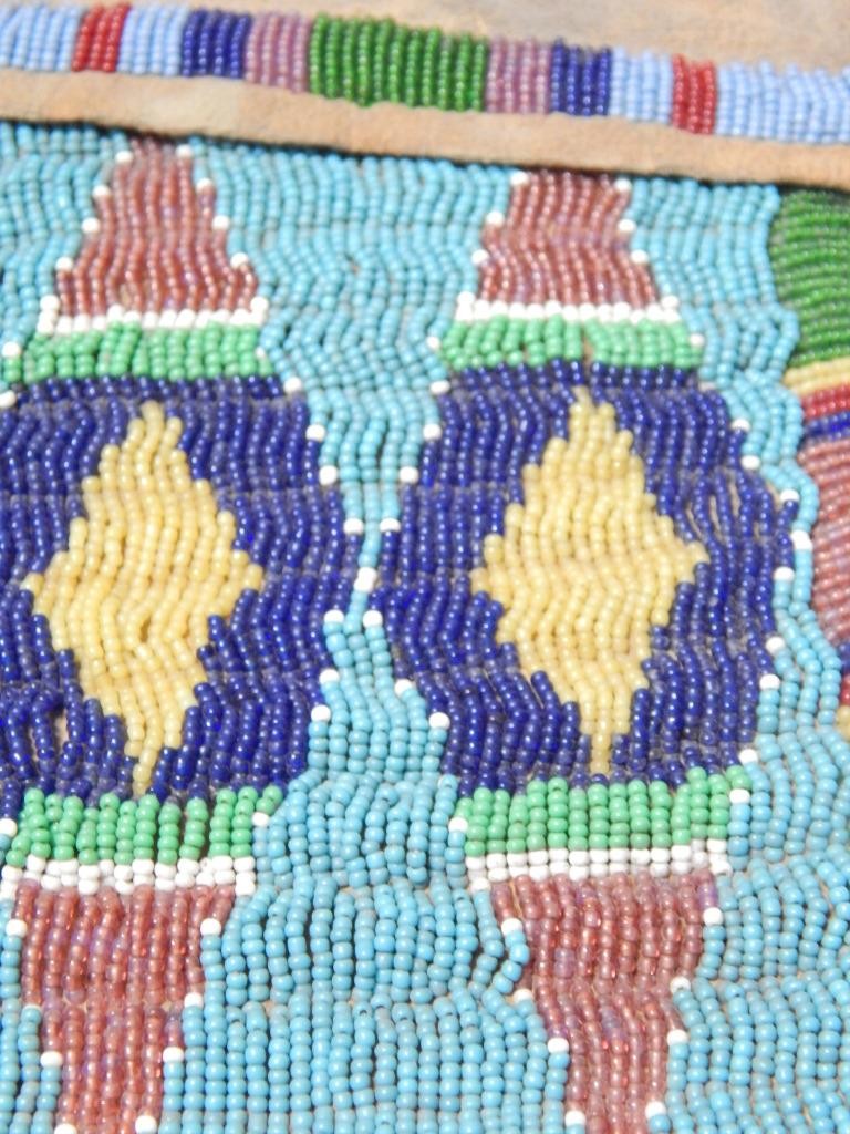 VINTAGE ARAPAHO BEADED PLAINS RATION CARD POUCH - TIN CONES FRINGE CLEAN + NICE