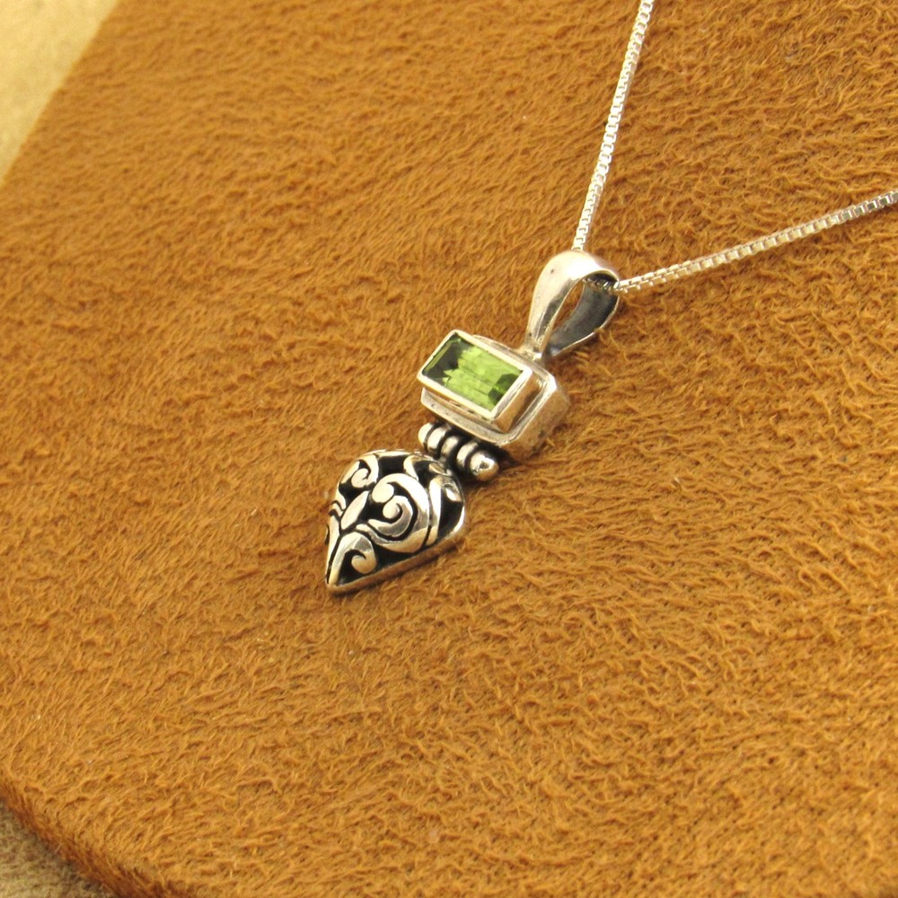 Elegant Sterling Silver Peridot Necklace
