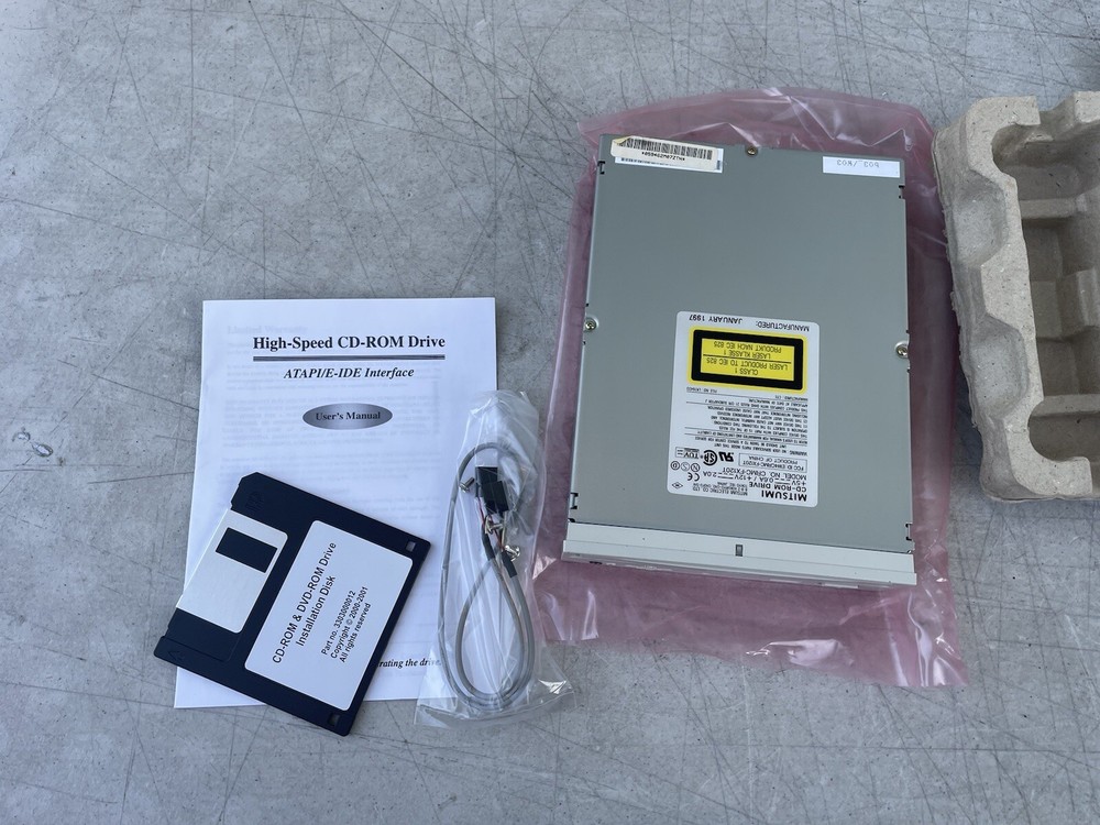 EPO 54X CD Rom Drive Supports Multi Read Function Version 1.32 2002 NEW OPENED