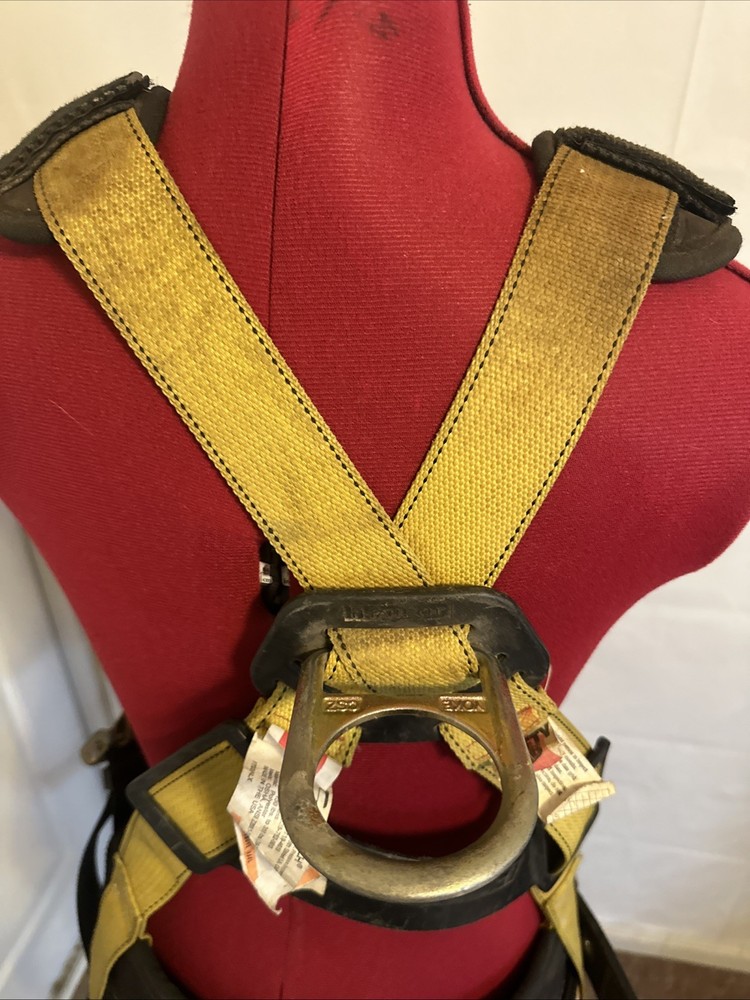 Falltech Full Body Fall Protection Harness 7035 Men Size Large