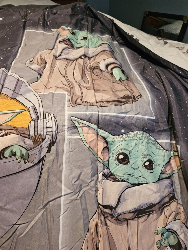 STAR WARS Gray Classic Logo Reversible Comforter TWIN Microfiber Super Soft
