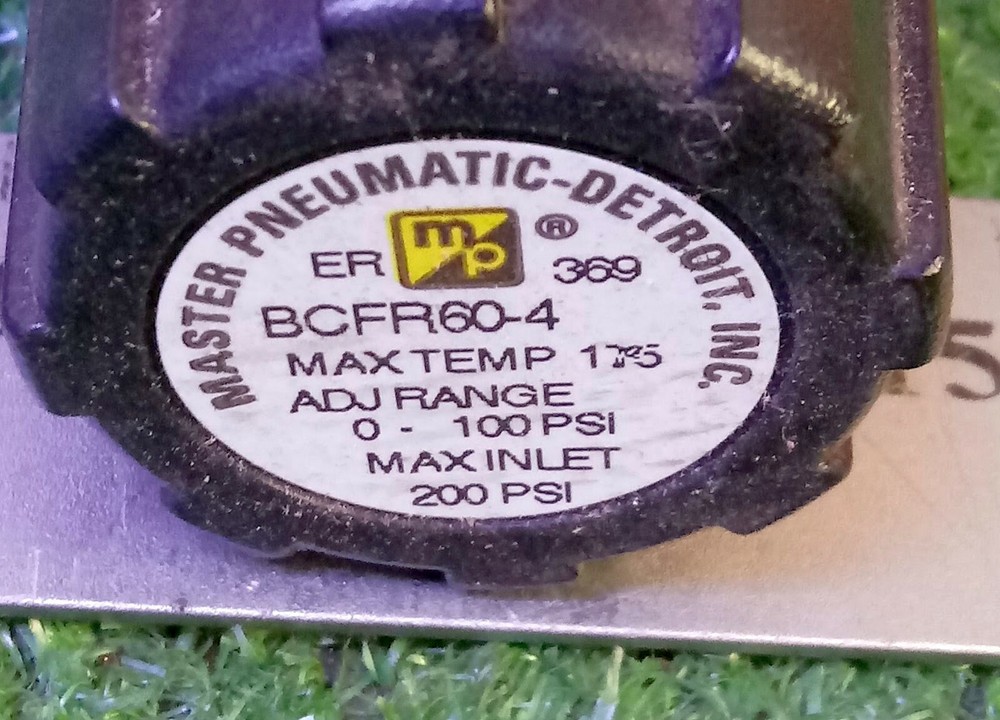 1 NEW MASTER PNEUMATIC BCFR60-4NGPN COMBO FILTER/REGULATOR NIB *** MAKE OFFER***