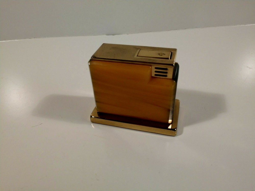 Vintage Catalin Agusta-Patent Table Lighter
