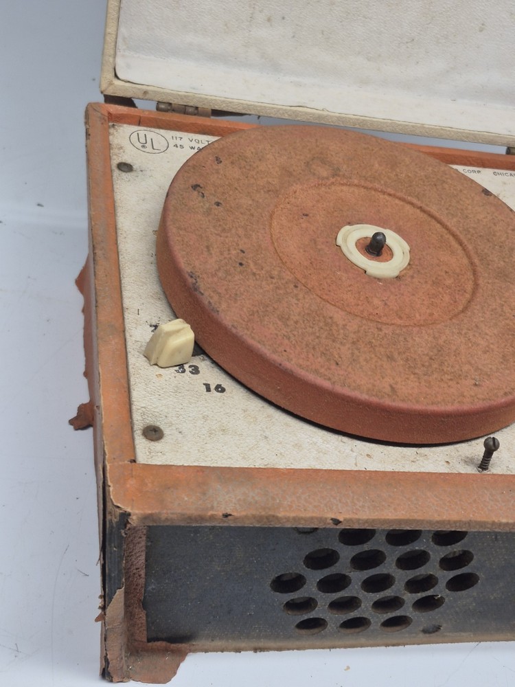 Vintage Zenith Record Player Phonograph Portable Turntable