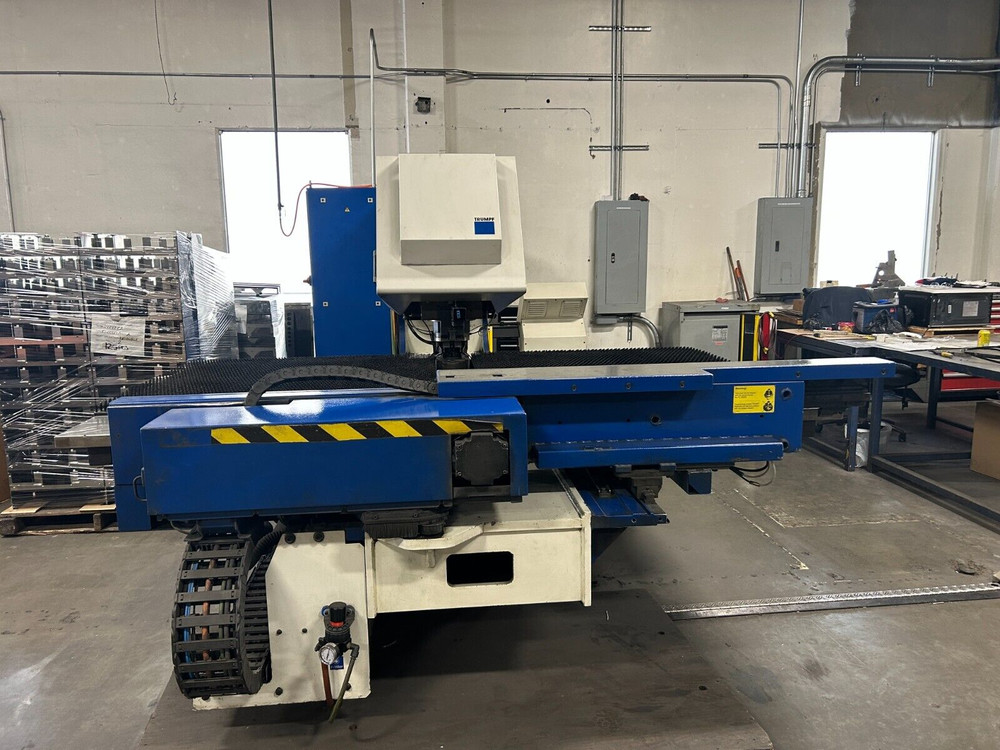 2001 Trumpf Trumatic 2000R CNC Turret Punch Press Machine