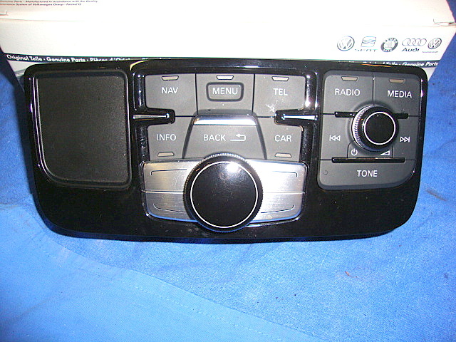 Audi 4H S8 A8 Control Panel 4H1919600B MMI Touchpad Interface Control Panel