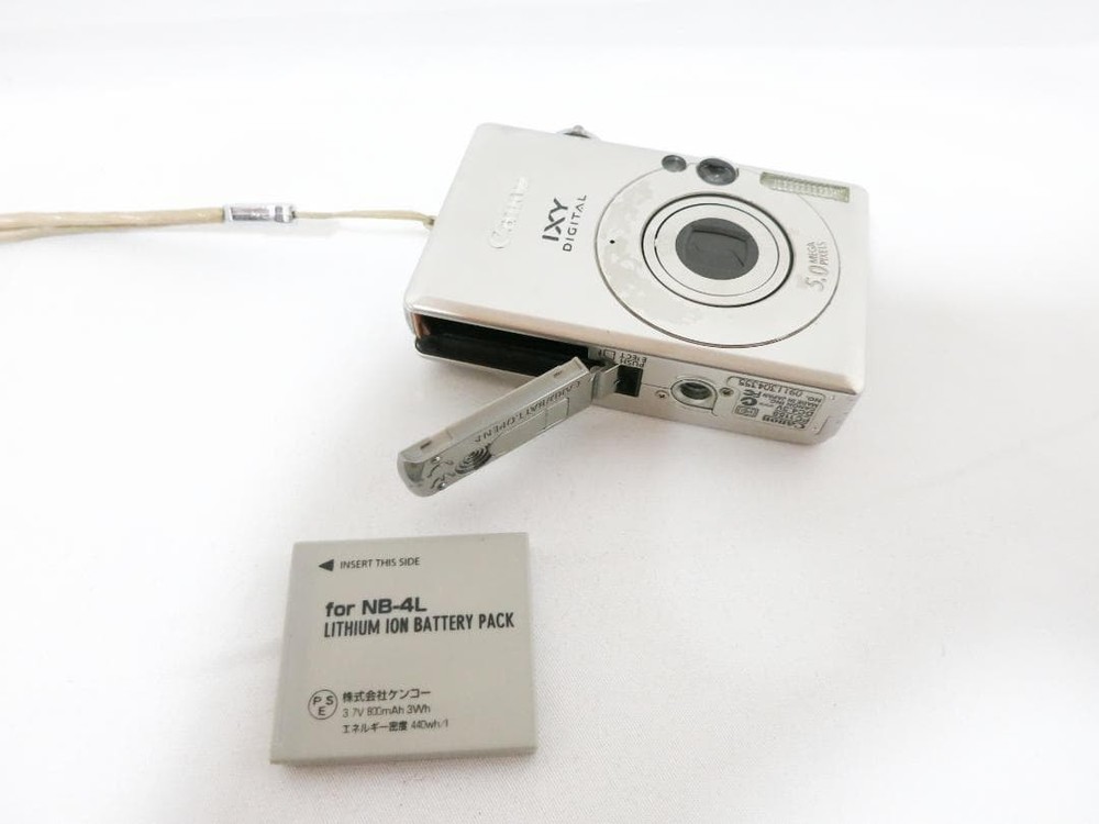 Canon IXY DIGITAL60 Compact Digital Camera Silver Used Condition