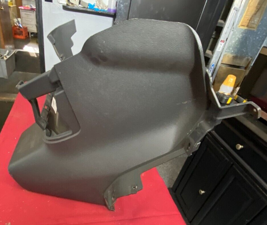 TRIM PANEL Freightliner ASM, CUP - FIXED, CENTER, SHIFT, CONSOLE A22-76496-001