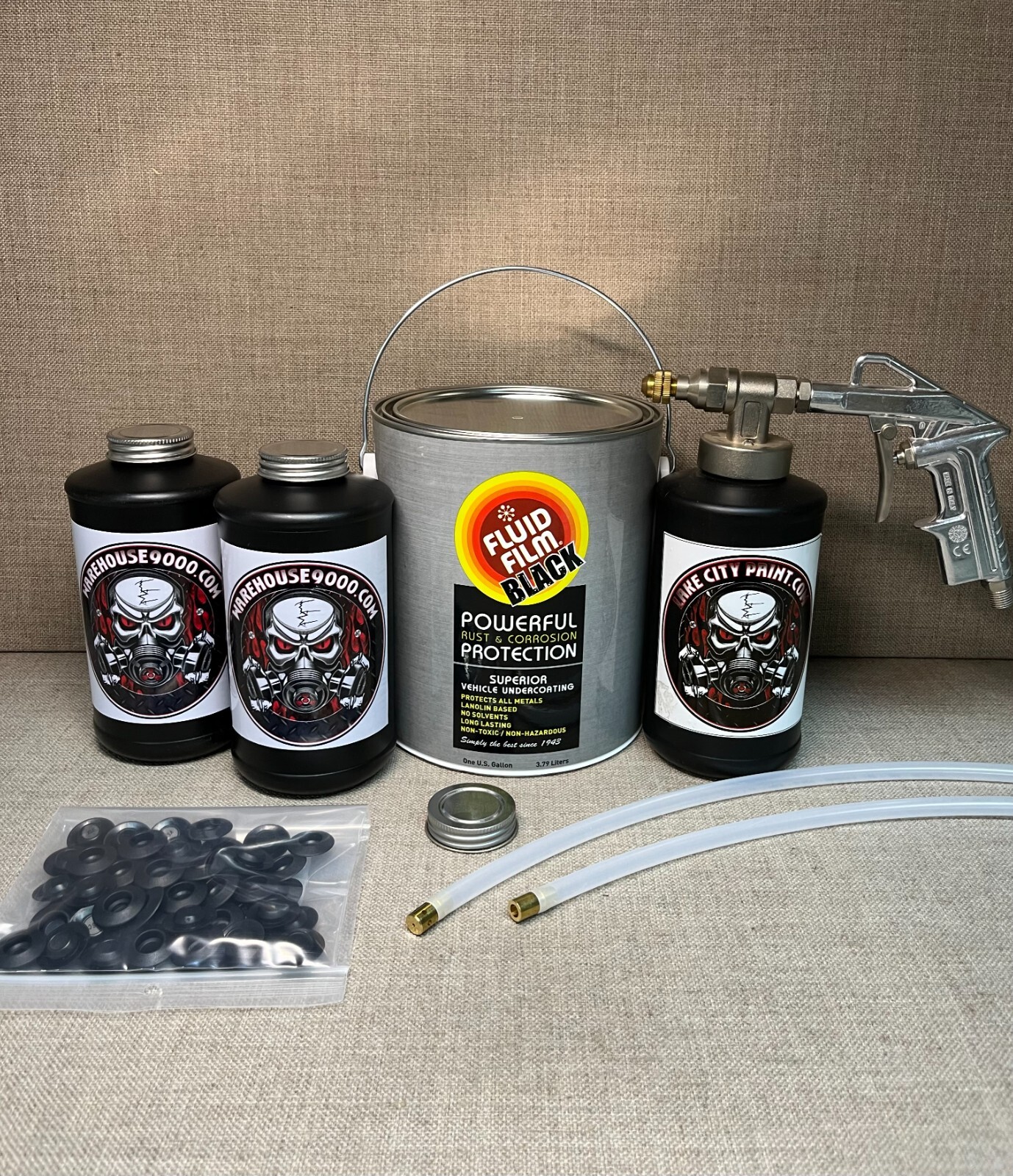 GALLON FLUID FILM BLACK PRO GUN, 3 BOTTLES, 2 WANDS, AND 50 PLUGS