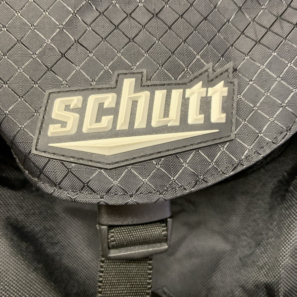 Schutt Sports Baseball Softball Bat Backpack Black