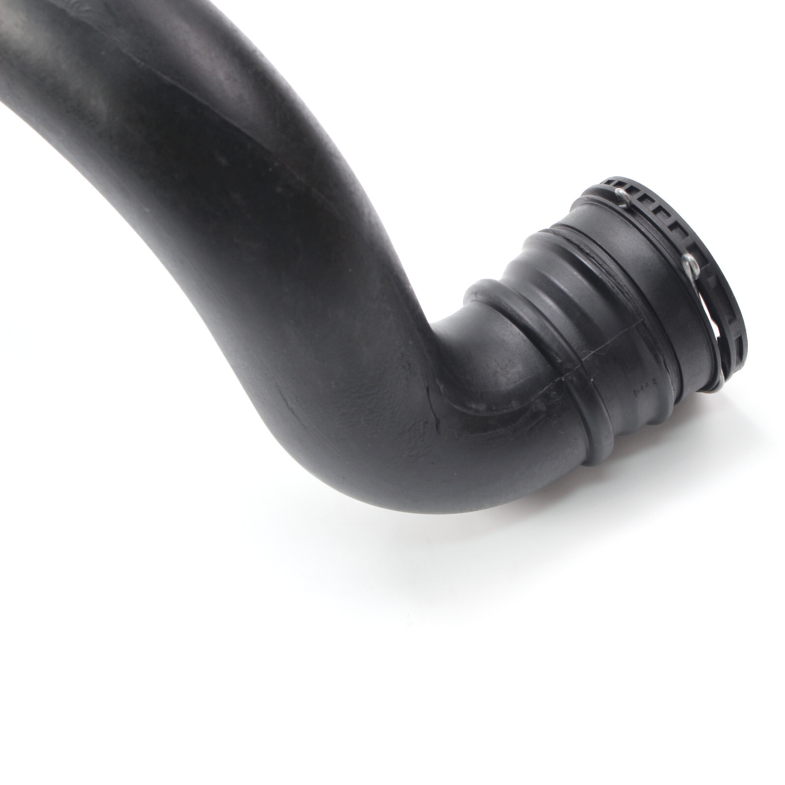 Intercooler Outlet Hose Fits 2016-2019 Chevrolet Cruze 1.4L TURBO 39017739