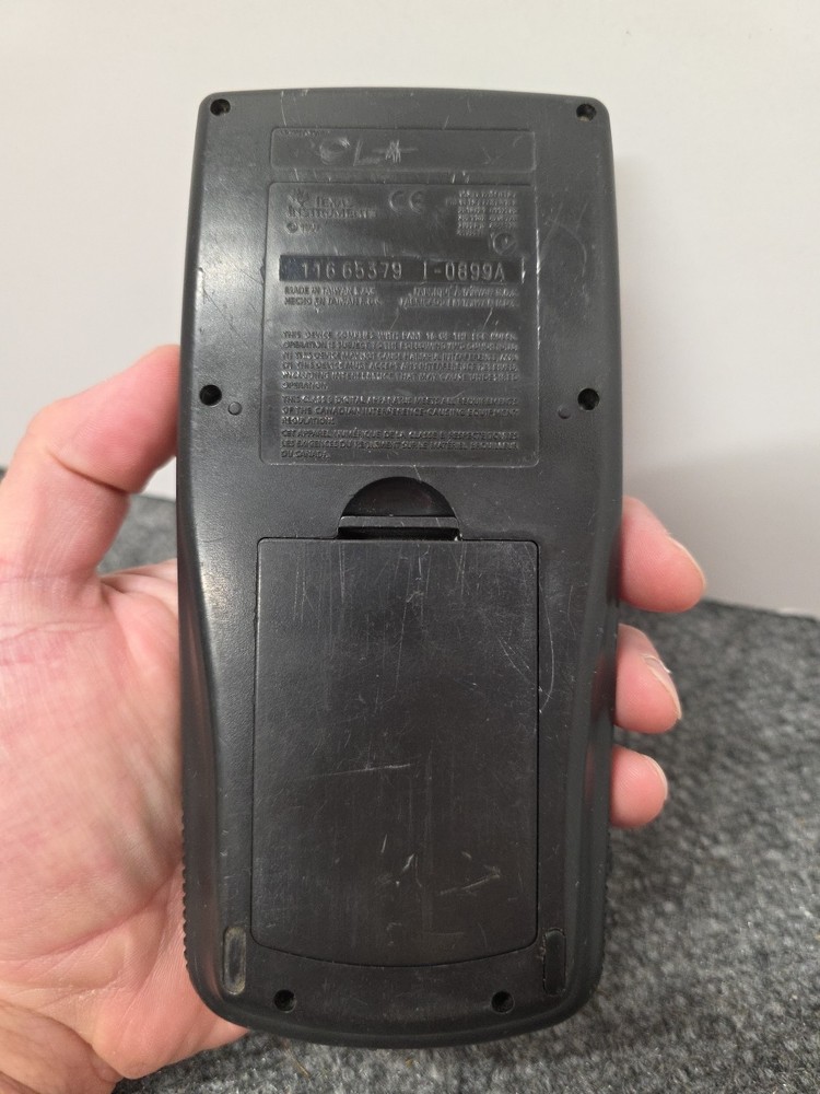 Texas Instruments TI-83 Plus Graphing Calculator - BlK No Cover TESTED SEE NOTES