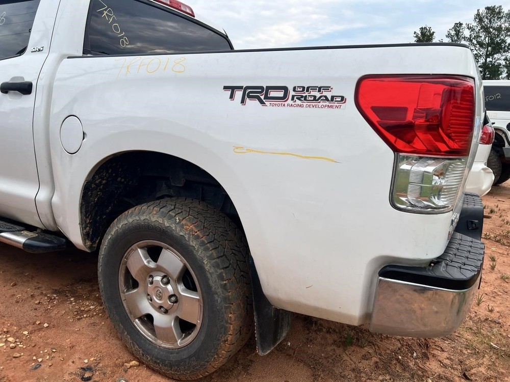 Engine ECM Electronic Control Module Right Hand Dash 5.7L Fits 10 TUNDRA