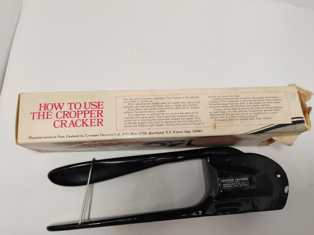 Vintage Cropper Cracker Nut Cracker Devices w/ Original Box