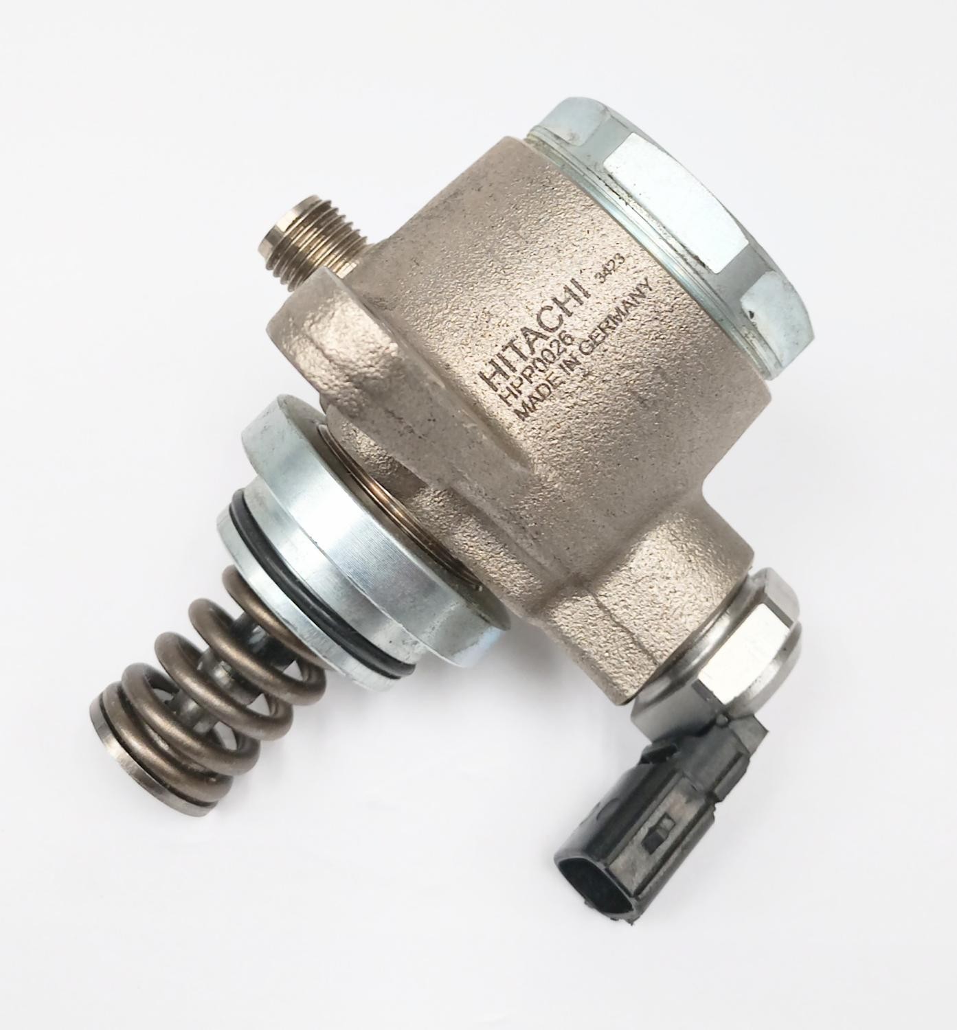 Hitachi HPP0026 Direct Injection High Pressure Fuel Pump for Infiniti 5.6L 11-18