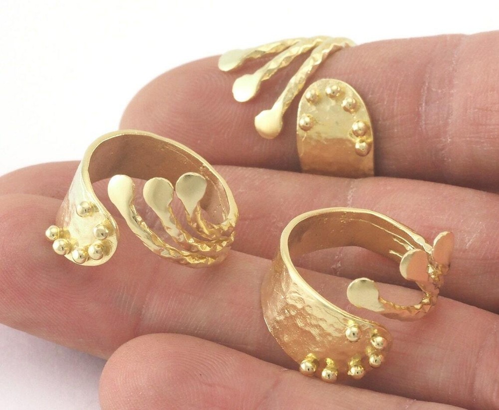 Hammered wrap ring raw brass (6-10 US Adjustable ) 4202
