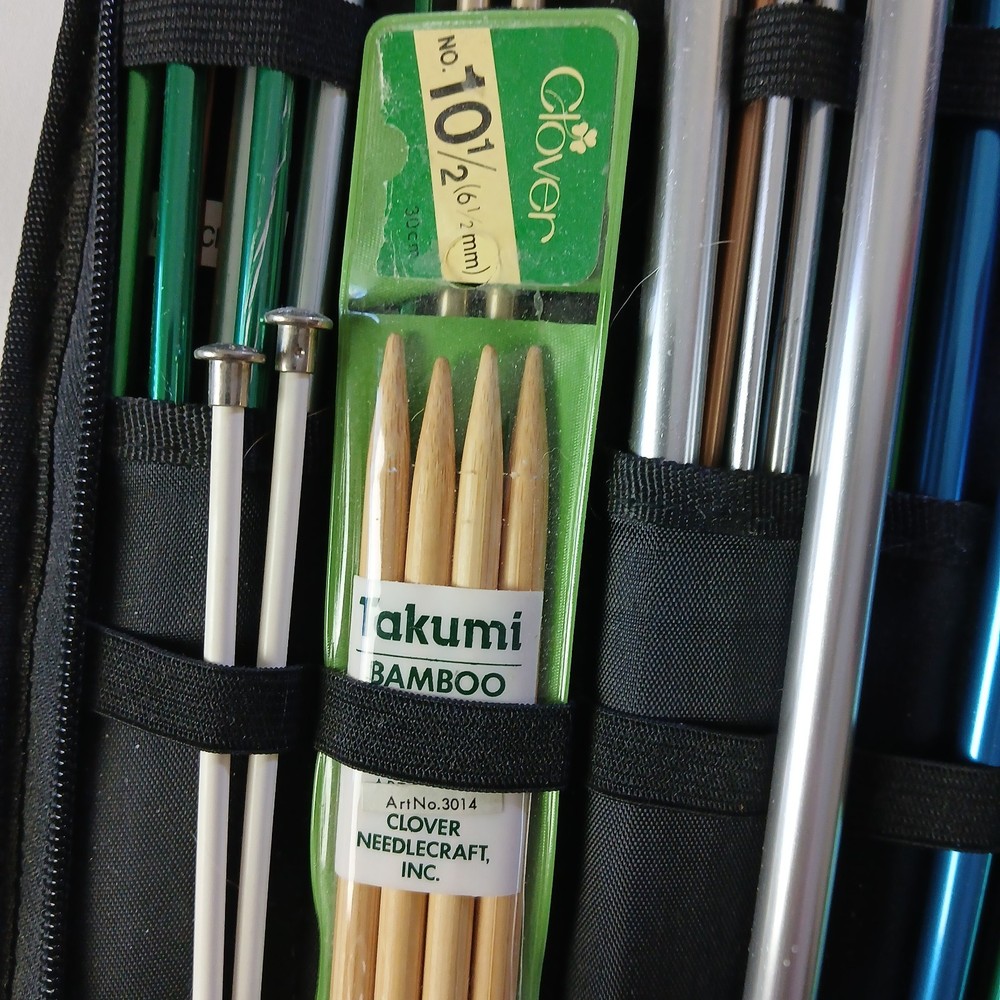 Mixed Lot Knitting Needles and case