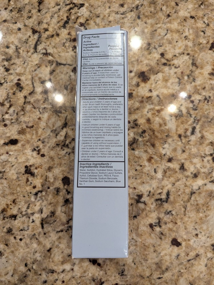 Glister Multi-Action Fluoride Toothpaste Amway 7.05 oz