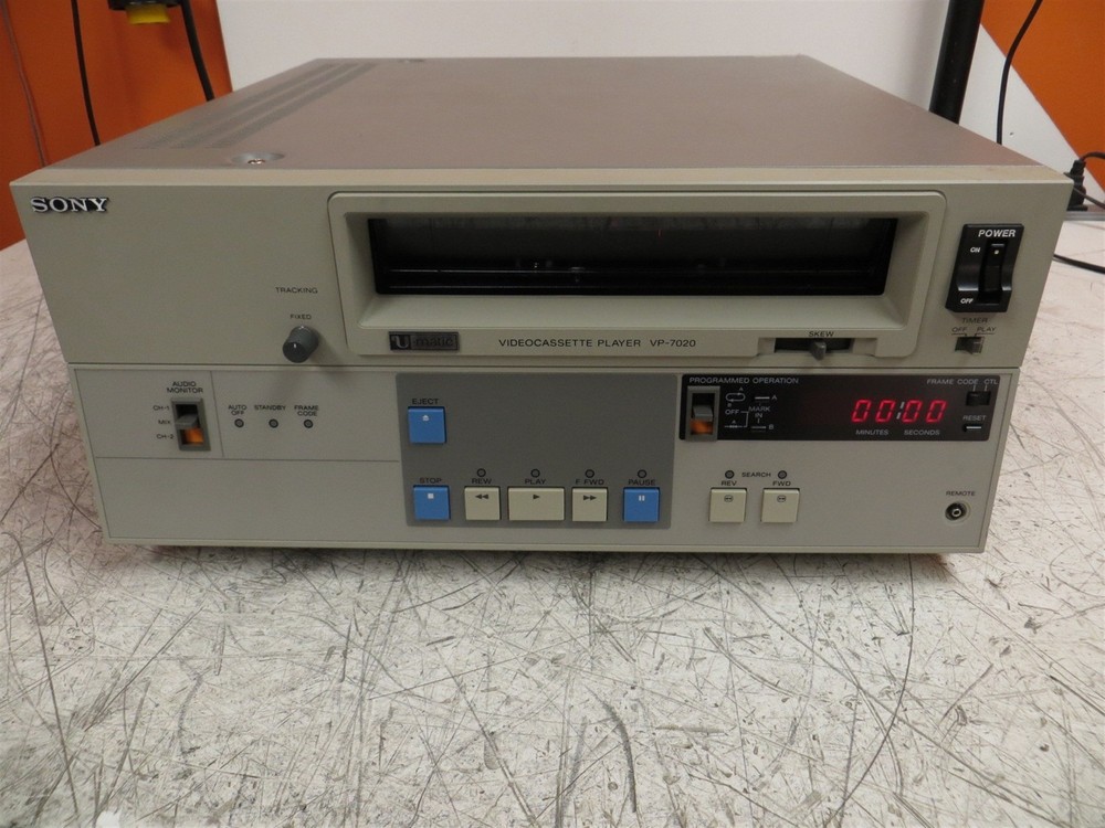 Sony VP-7020 U-Matic Videocassette Player Eject Issue AS-IS