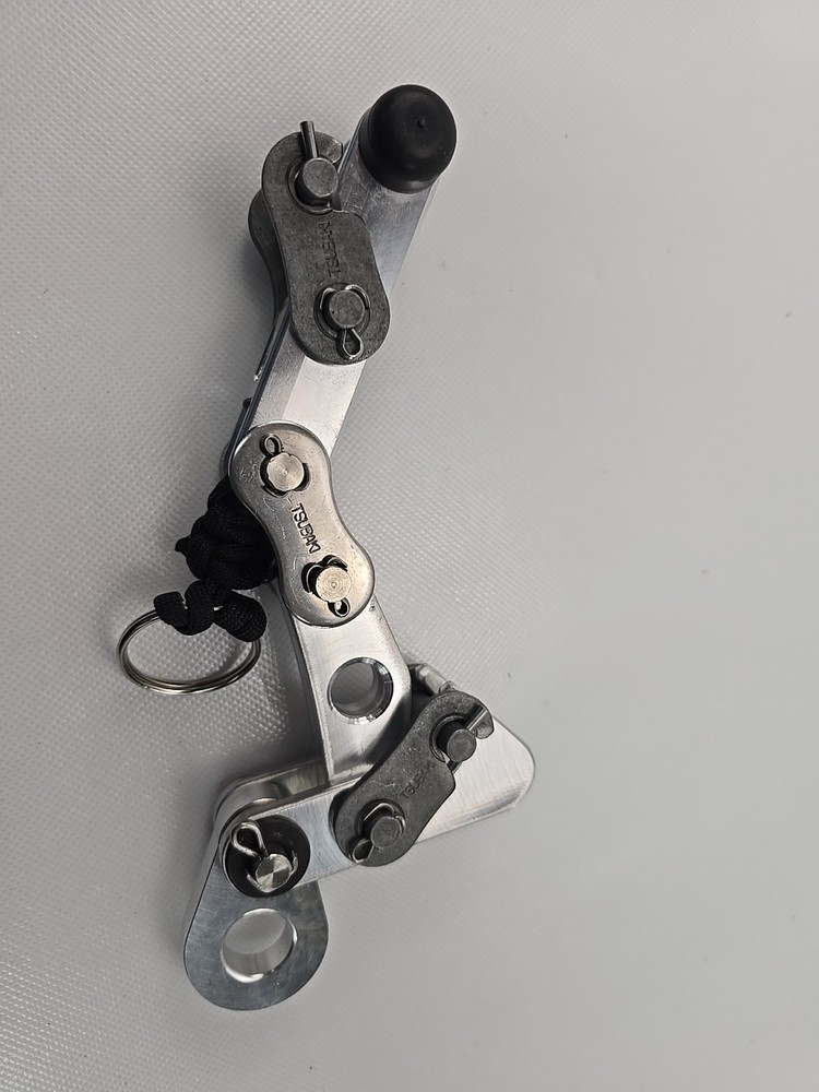 Bulldog Bone, a mechanical Single Rope Technique (SRT) device used for tree...
