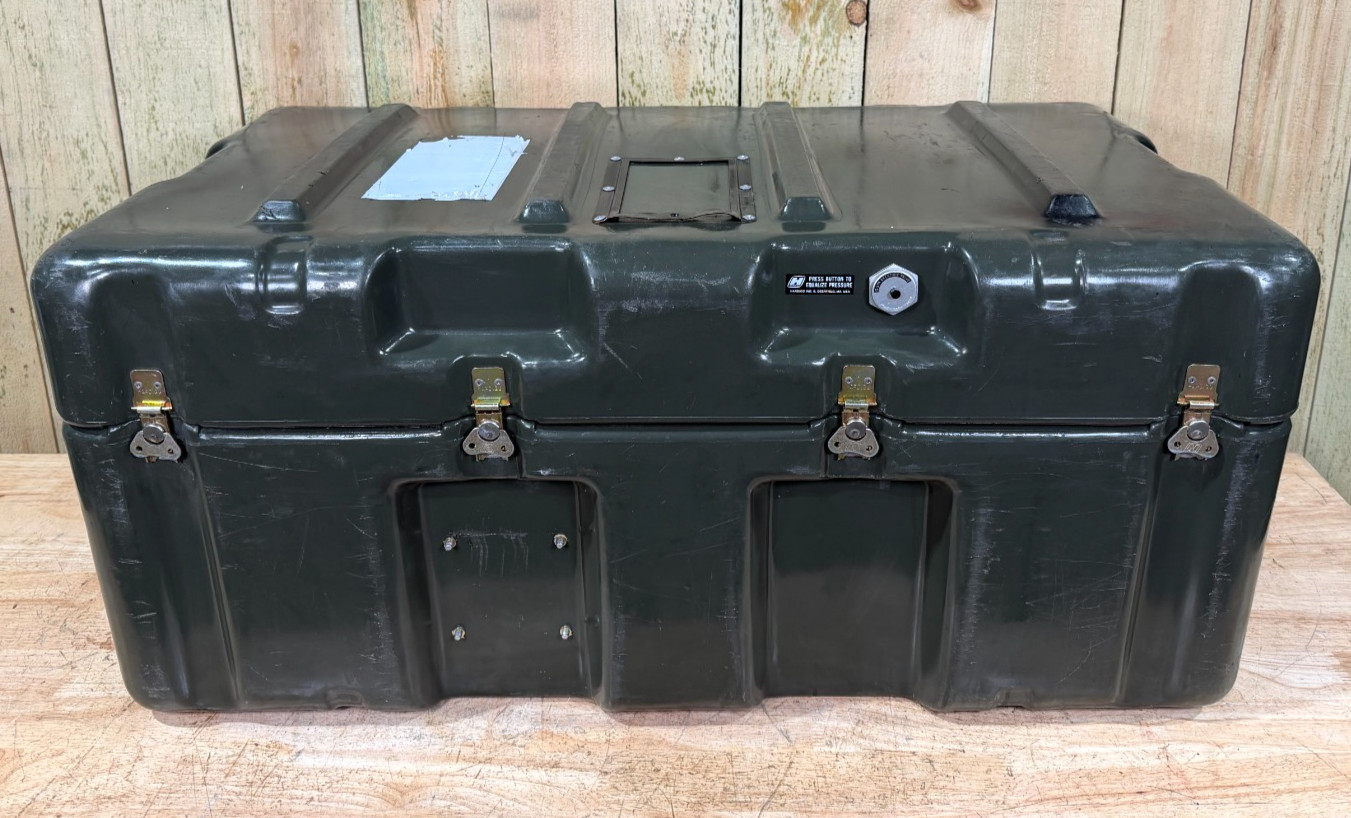 Pelican Hardigg Case 37x21x17 Green Waterproof Storage Footlocker