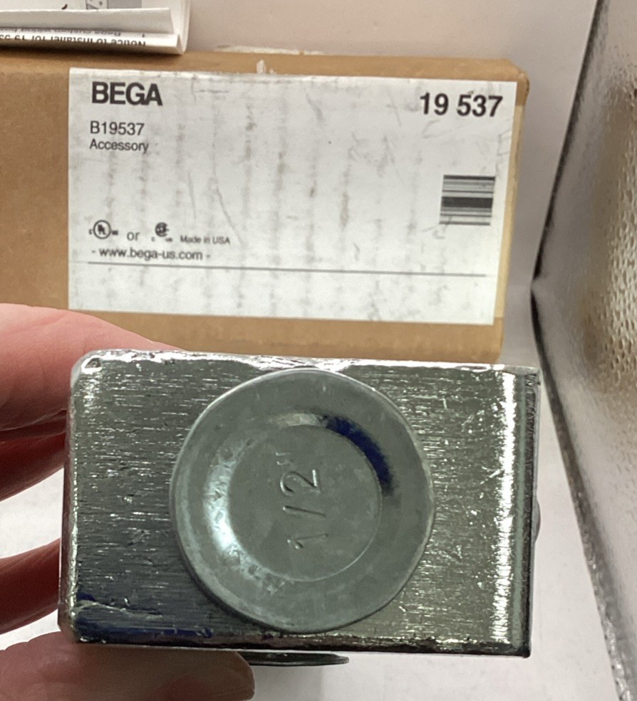 B19537 BEGA NARROW OPENING WIRE BOX