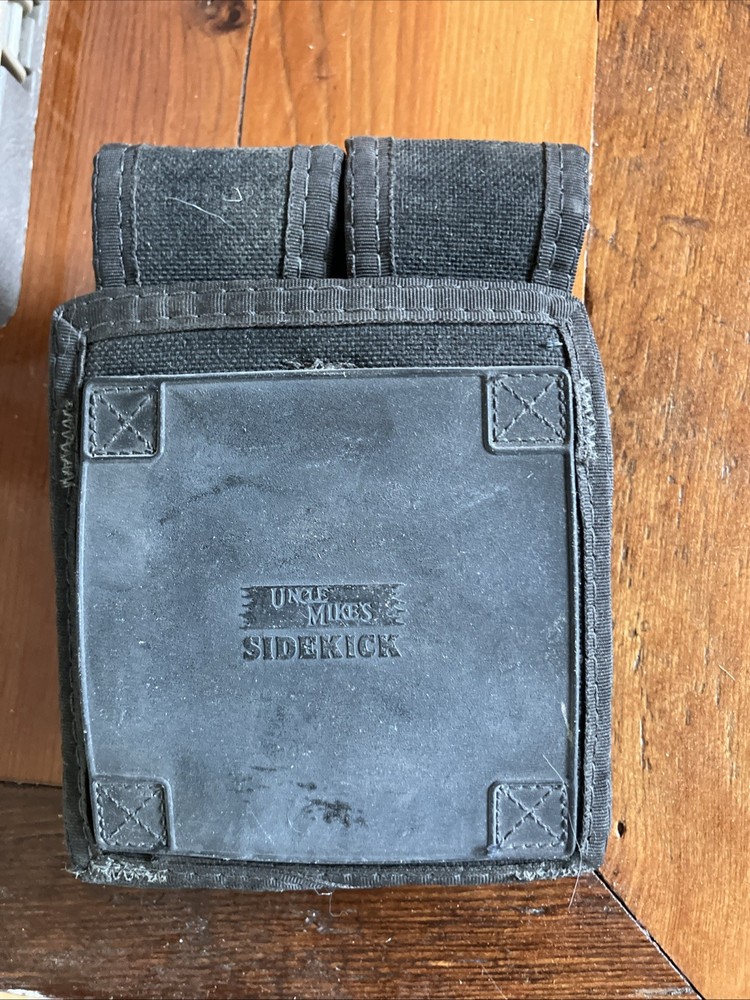 Uncle Mike's Nylon Double Stack Magazine Pouch For Single Stack Mags