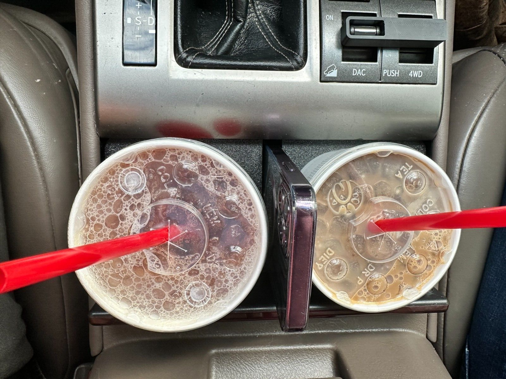 Cup holder for Lexus GX460