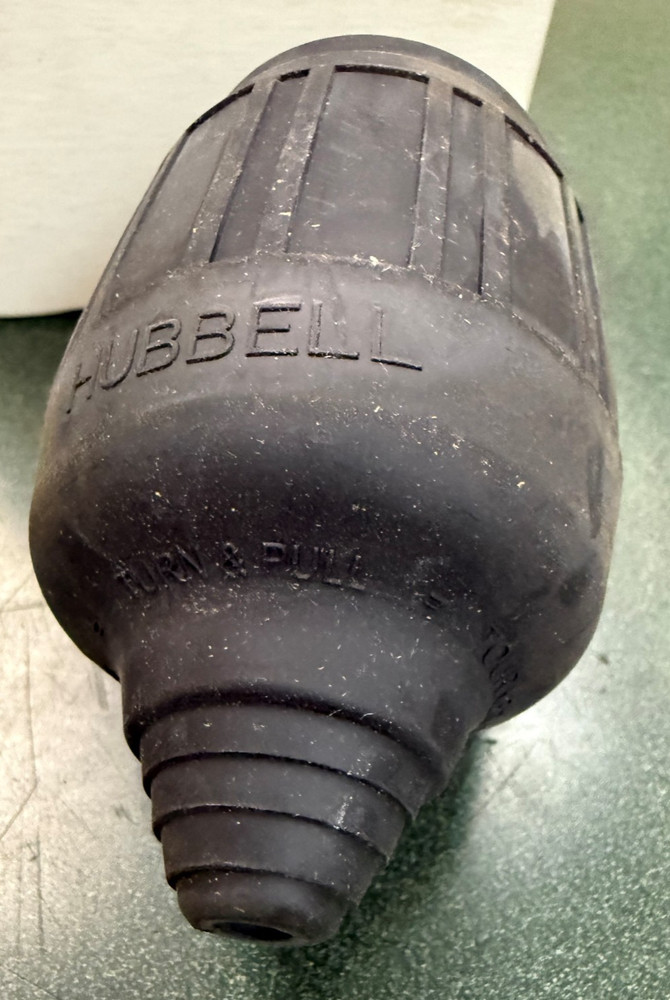 HUBBELL HBL6035 SHORT BLACK BOOT