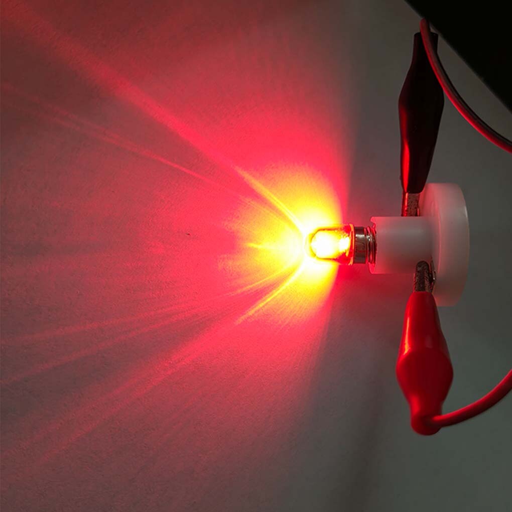 New Styles！Red & Green 12-18V Screw Base LED Bulb for American Flyer Accessories