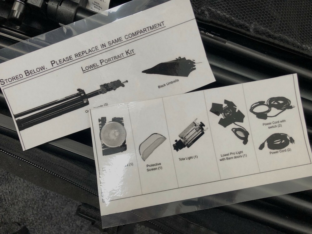 Lowel Portrait Three-Light Kit 401440 w/Case