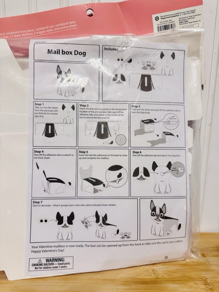 Spritz Valentine’s Day Dog Mailbox Decorating Kit