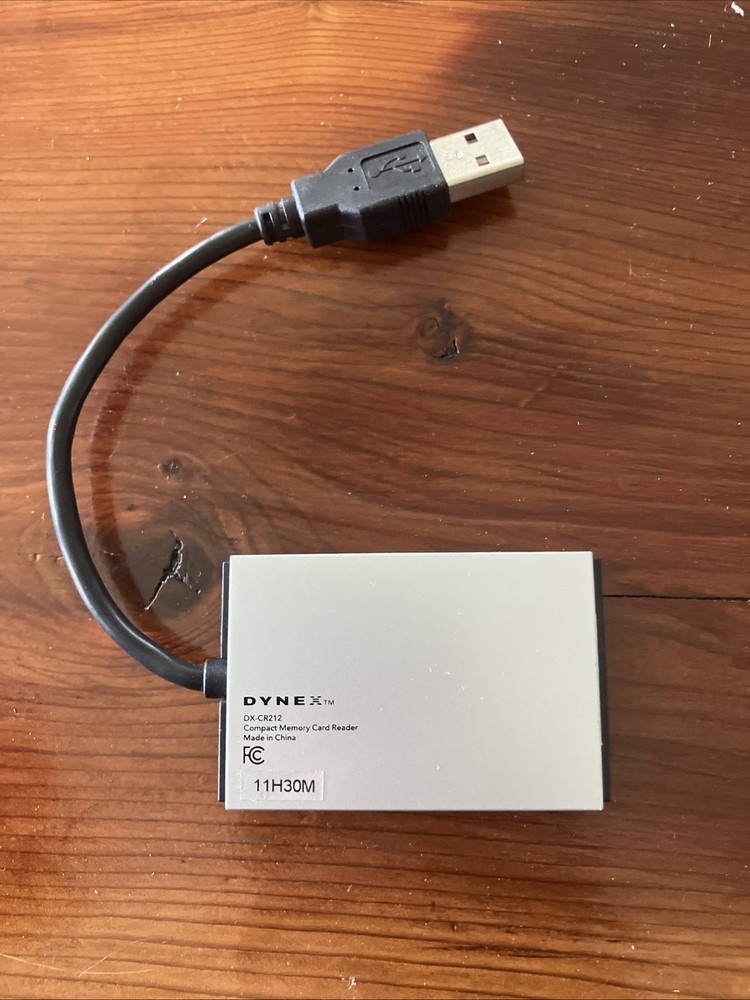 Dynex All-In-1 External Card Reader Writer Model DX-CR212 Computer Device USB