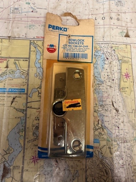 Perko #1186-DP-CHR 1186DP0CHR Angle Mount Rowlock Socket.