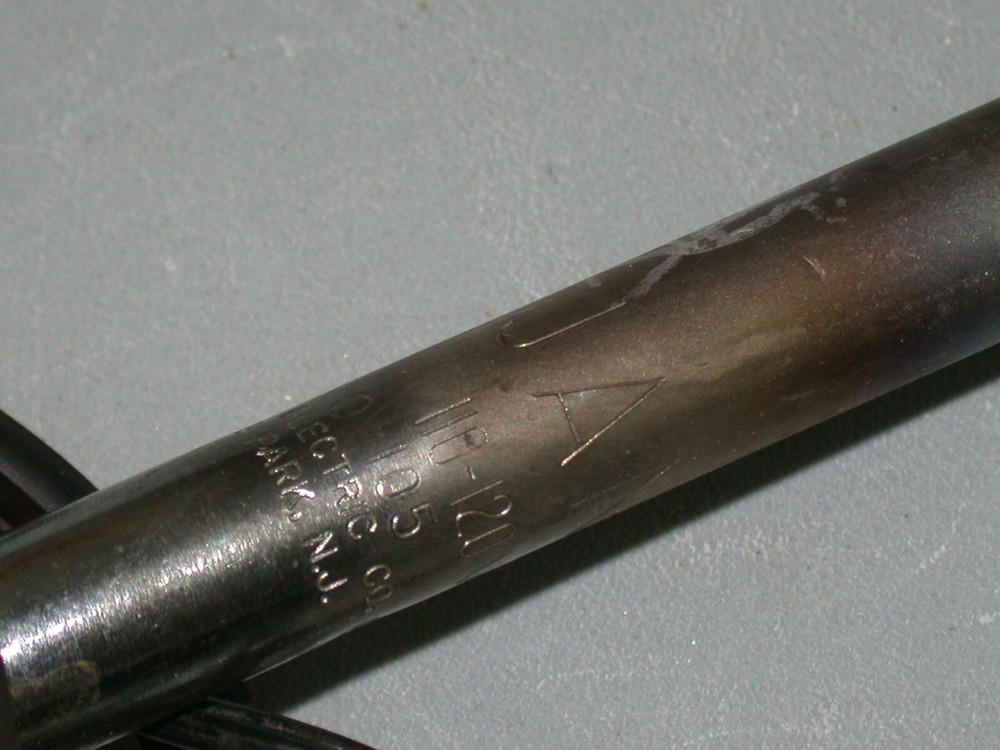 2 soldering irons – 65V