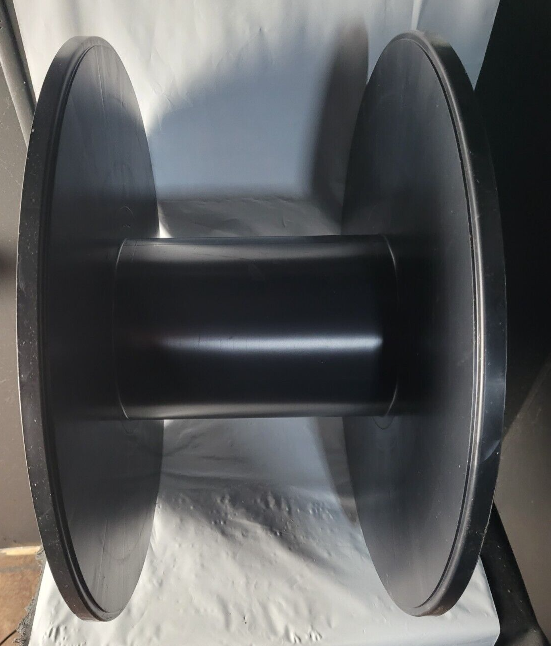 EMPTY LARGE BLACK PLASTIC SPOOL 19 1/2"x10" FOR WIRE ROPE CABLE