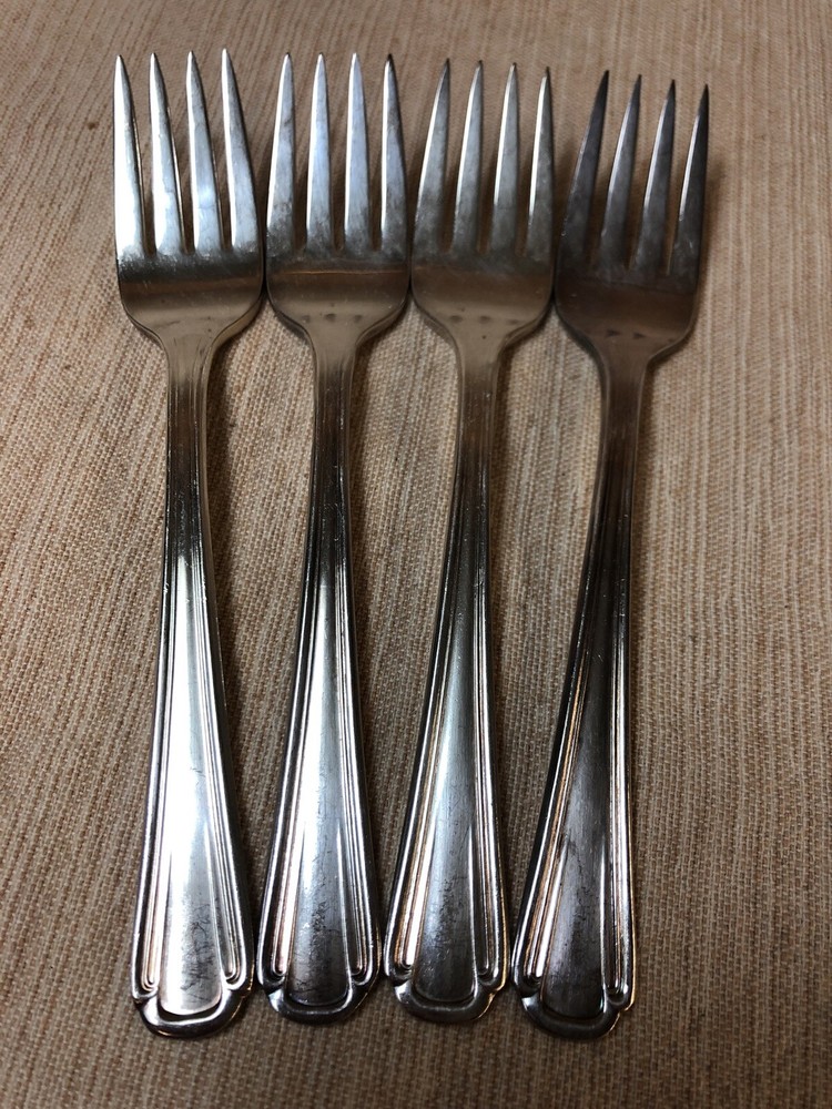 Victor Silver Co International 4 Salad Forks 6” Excellent Condition