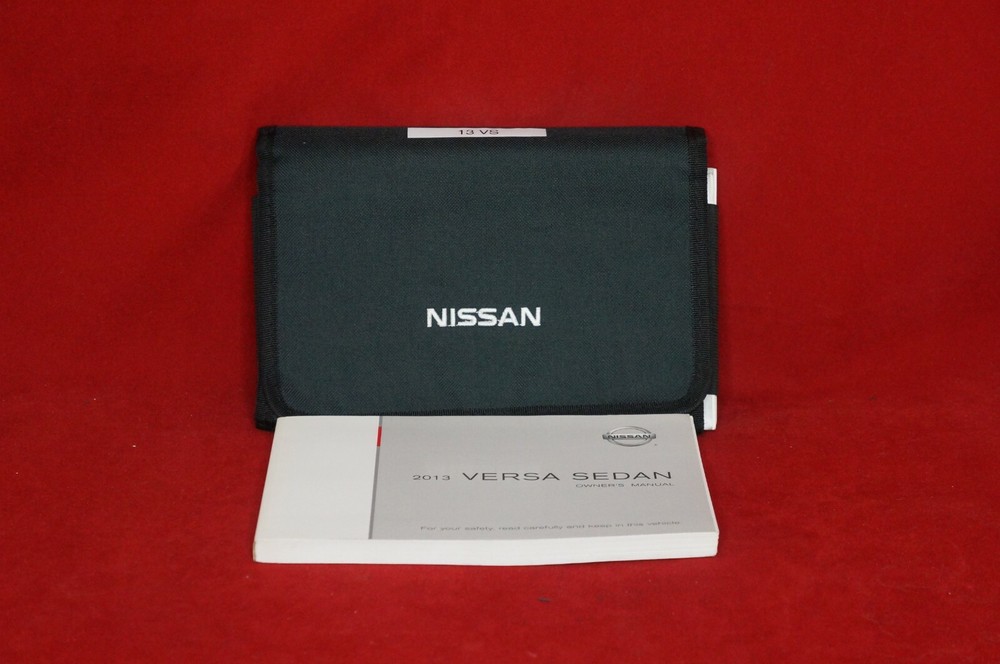 2013 Versa Sedan Owner's Manual