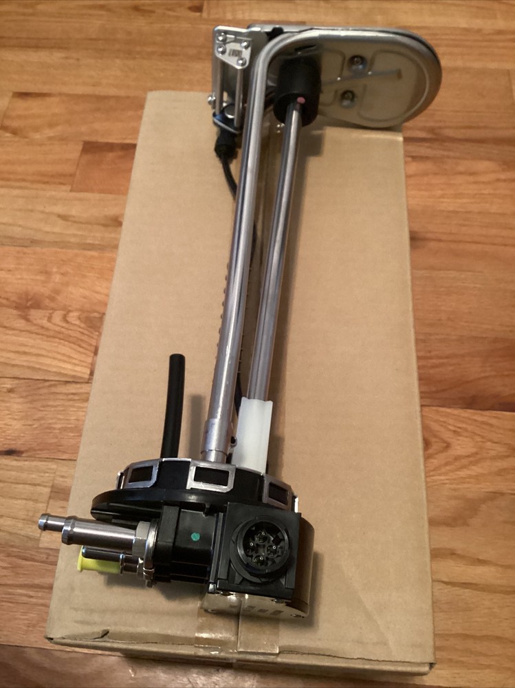 Def Tank Temp, Level Sensor For Isuzu Npr