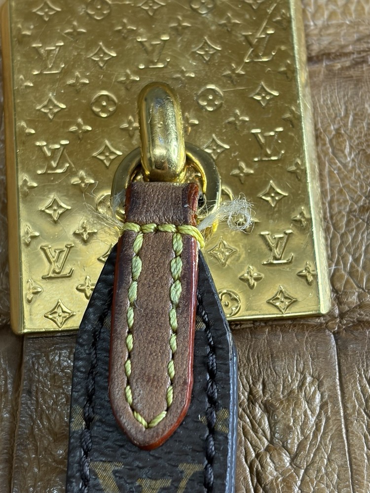 Louis Vuitton Monogram Dragonne Phone Ring Strap Accessorie