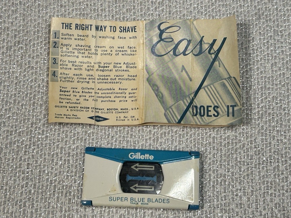 Vintage 1960s GILLETTE Adjustable Fat Boy Razor Case