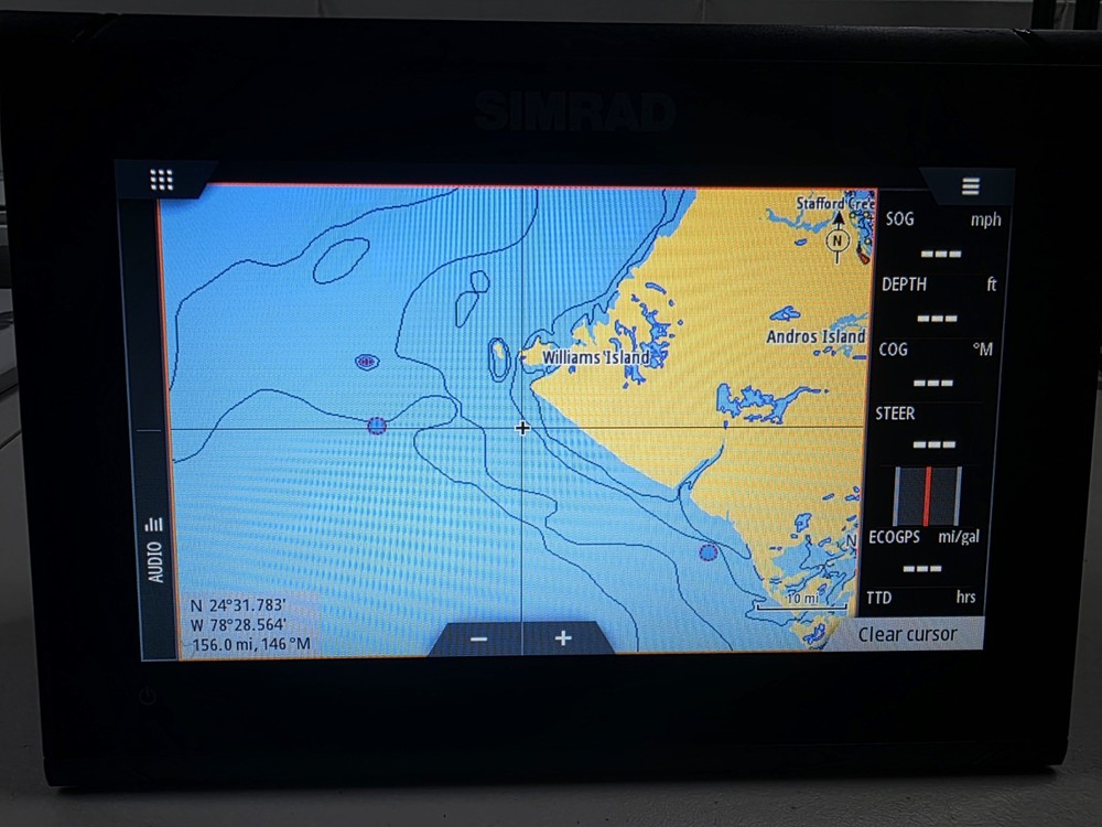 Simrad GO9 XSE Chartplotter / Fishfinder – Complete Kit w/ HS Skimmer M/H.