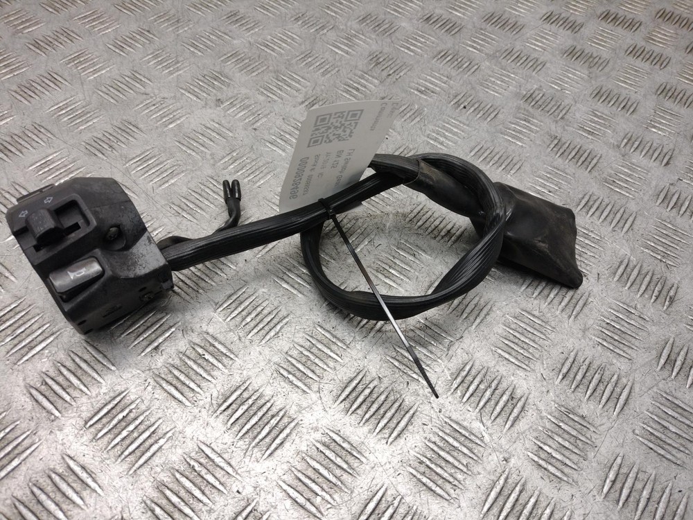 2019 BENELLI BN 125  Left Hand Switch Gear